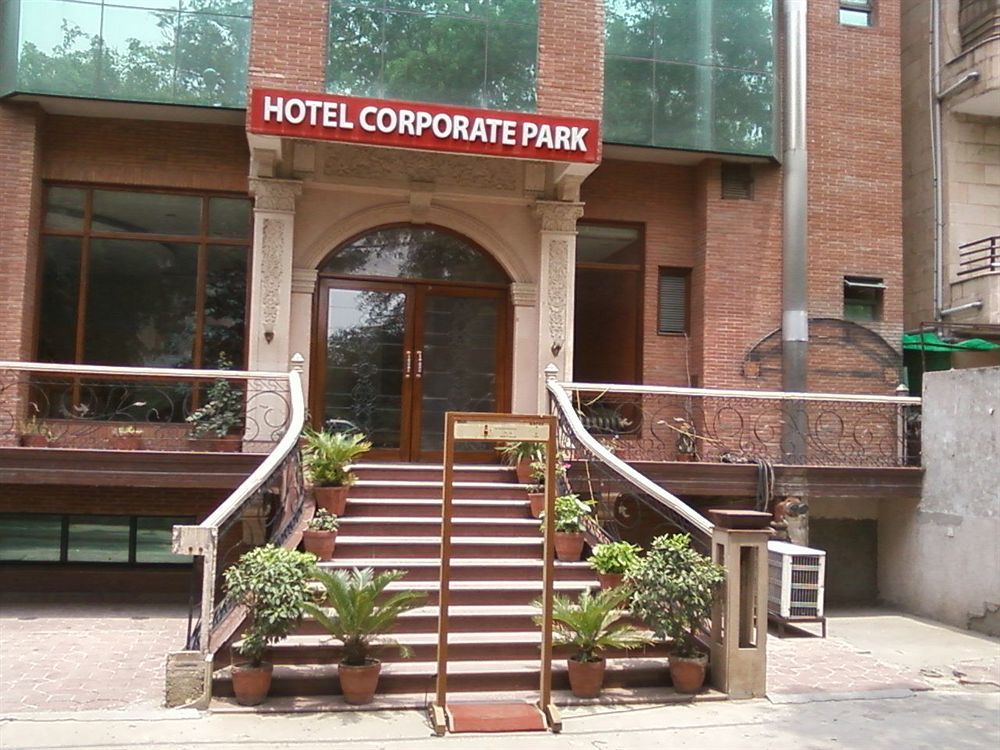 OYO 3865 Hotel Corporate Park Neu-Delhi Exterior foto