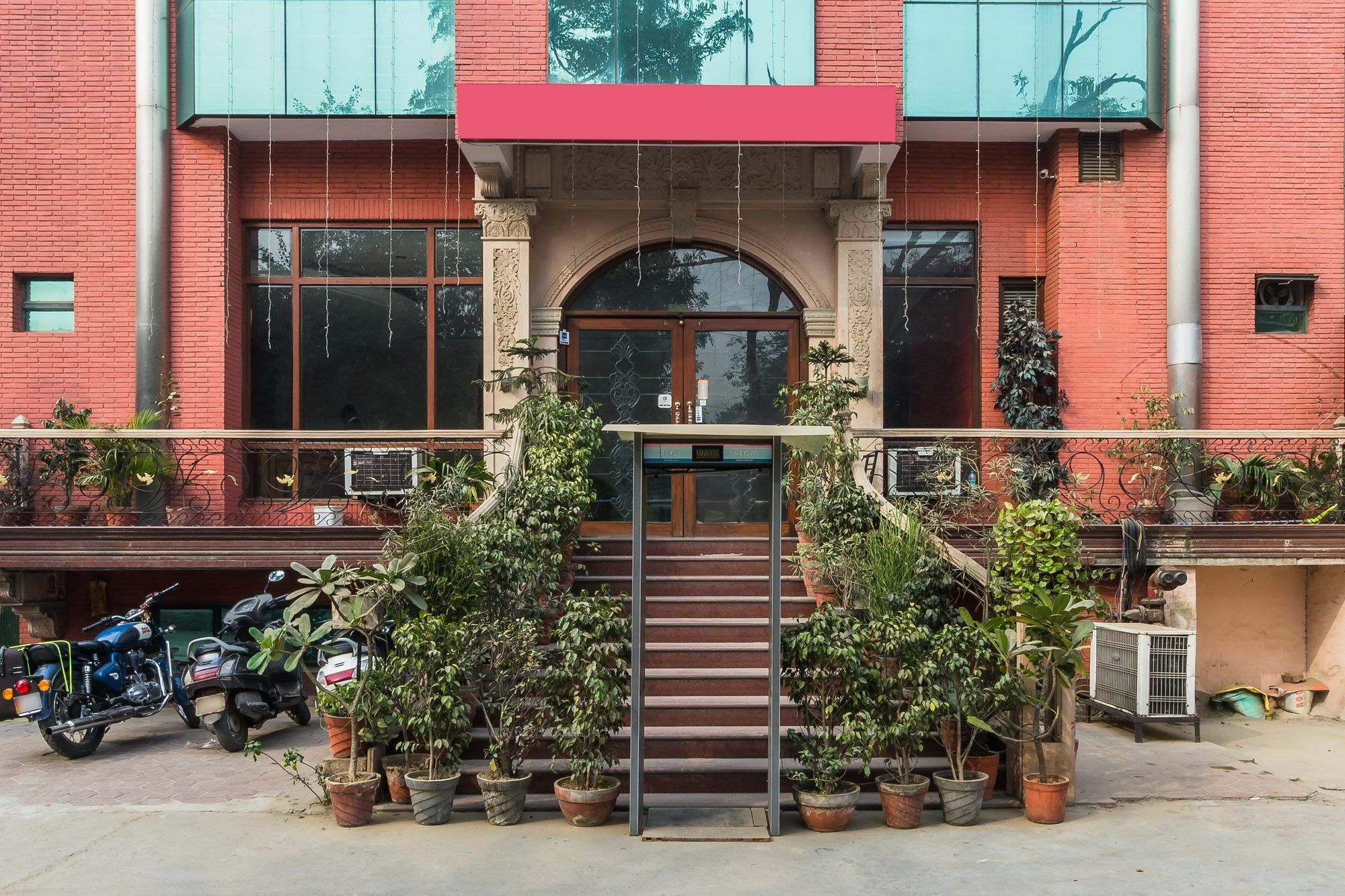 OYO 3865 Hotel Corporate Park Neu-Delhi Exterior foto